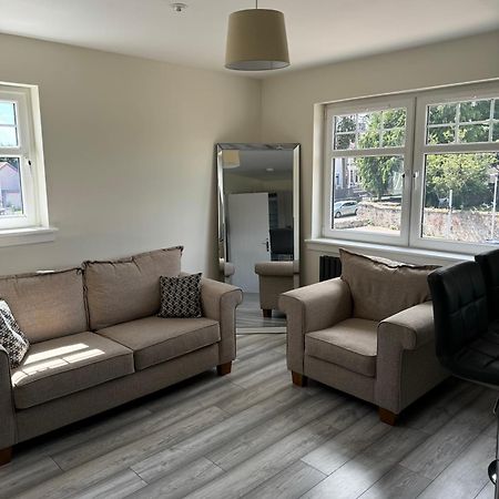 Modern 3 Bedroom Apartment In Markinch, Fife Екстериор снимка